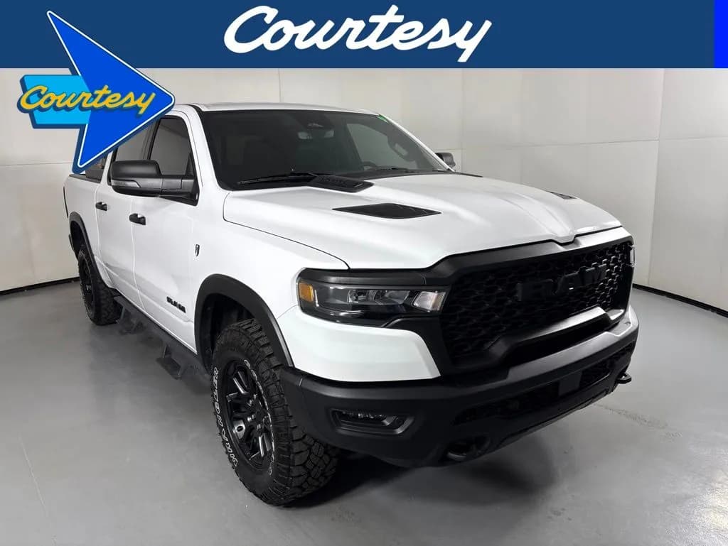 2025 Ram 1500 Crew Cab - Pickup