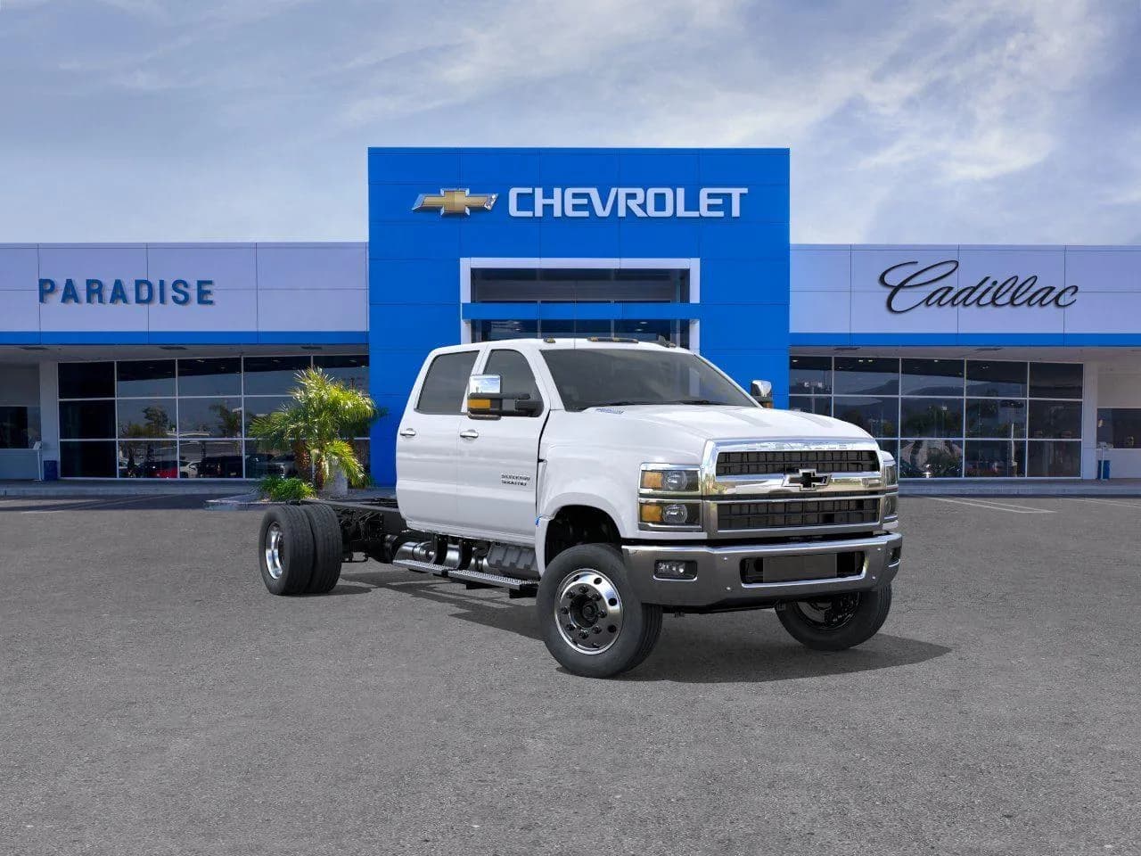 2026 Chevrolet Silverado 5500 Crew Cab - Chassis