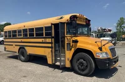 2013 Bluebird VISION PASSENGER BUS - Passenger Bus / Shuttle Bus / SUV