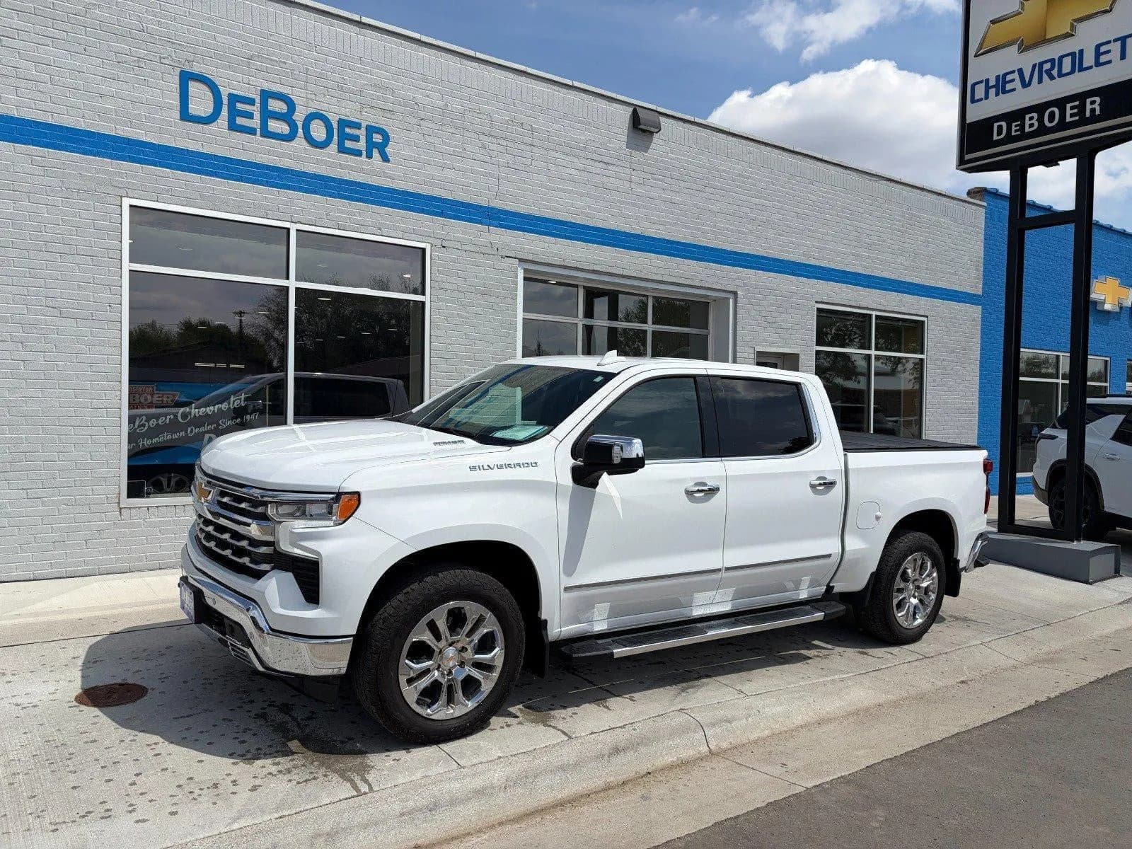 2025 Chevrolet Silverado 1500 - Pickup