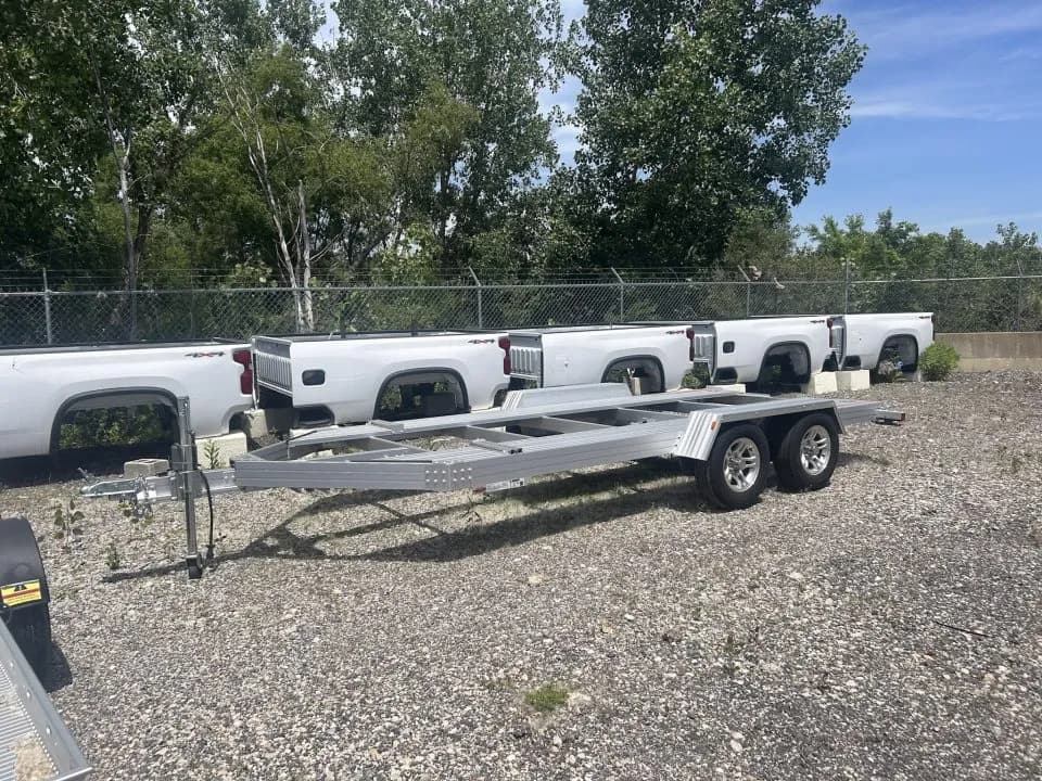 2021 - Car Hauler Trucks