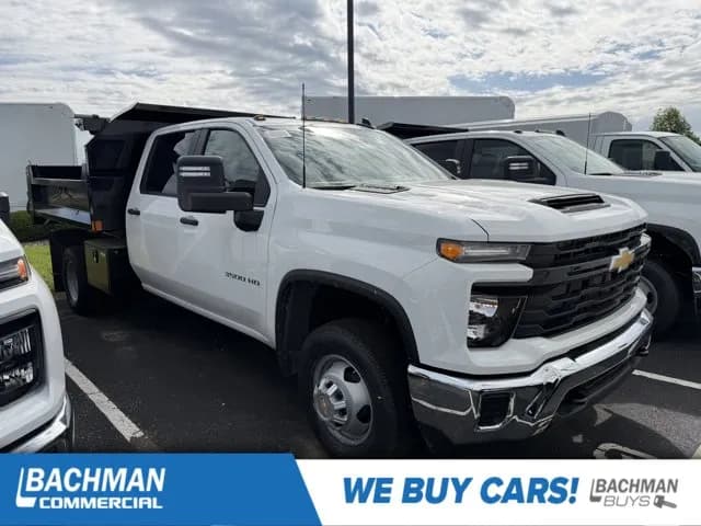 2026 Chevrolet Silverado 3500 Crew Cab - Dump