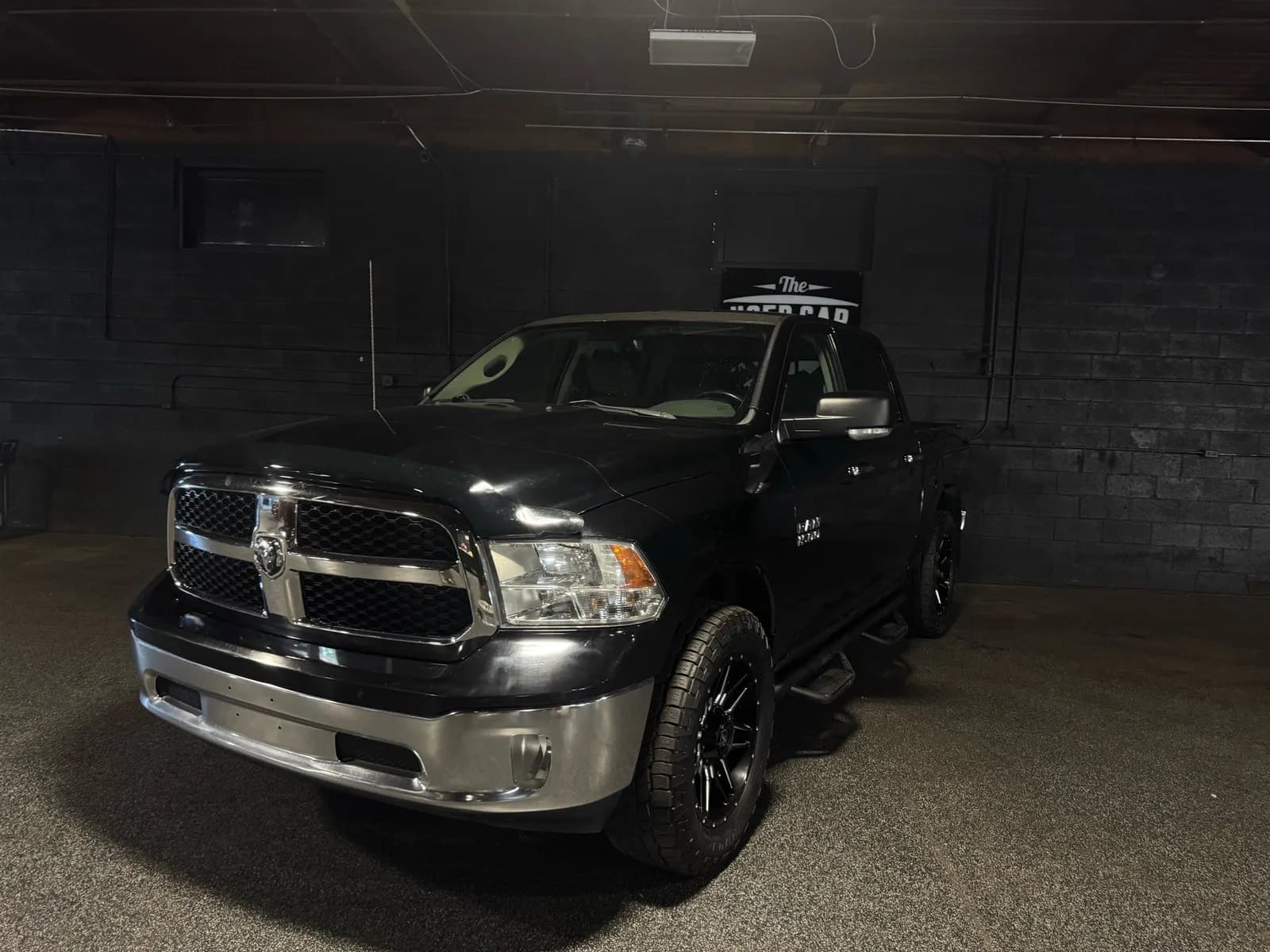 2014 Ram 1500 SLT - Pickup