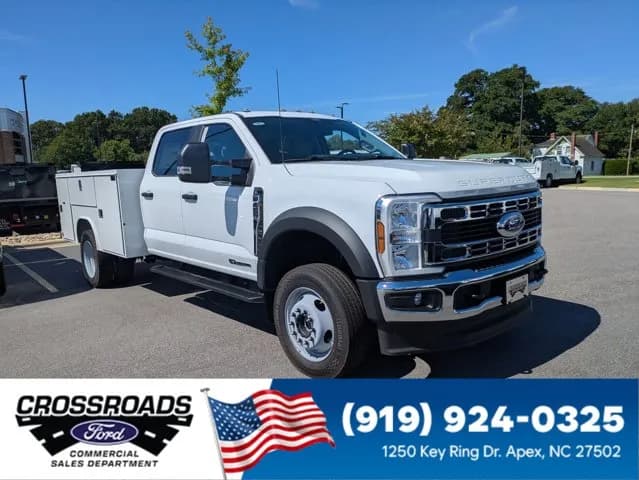 2026 Ford F-450 Crew Cab - Chassis
