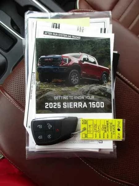 2025 GMC Sierra 1500 - Pickup