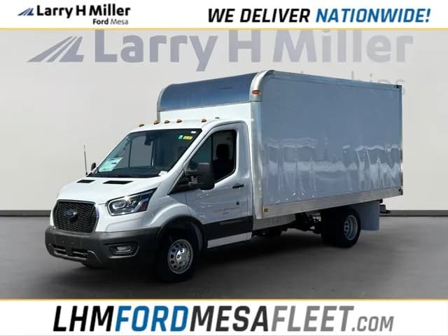 2025 Ford Transit 350 HD - Box