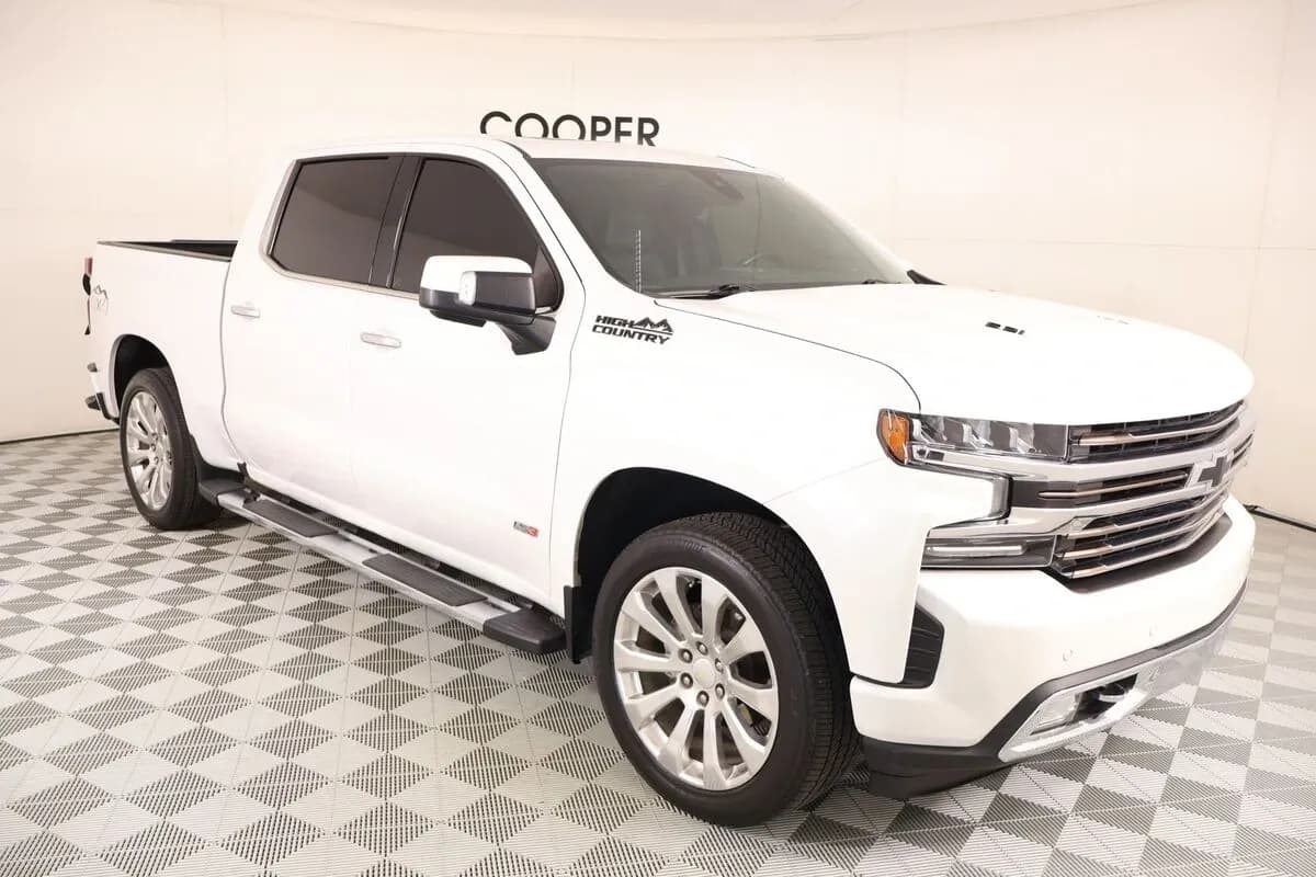 2022 Chevrolet Silverado 1500 LTD - Pickup