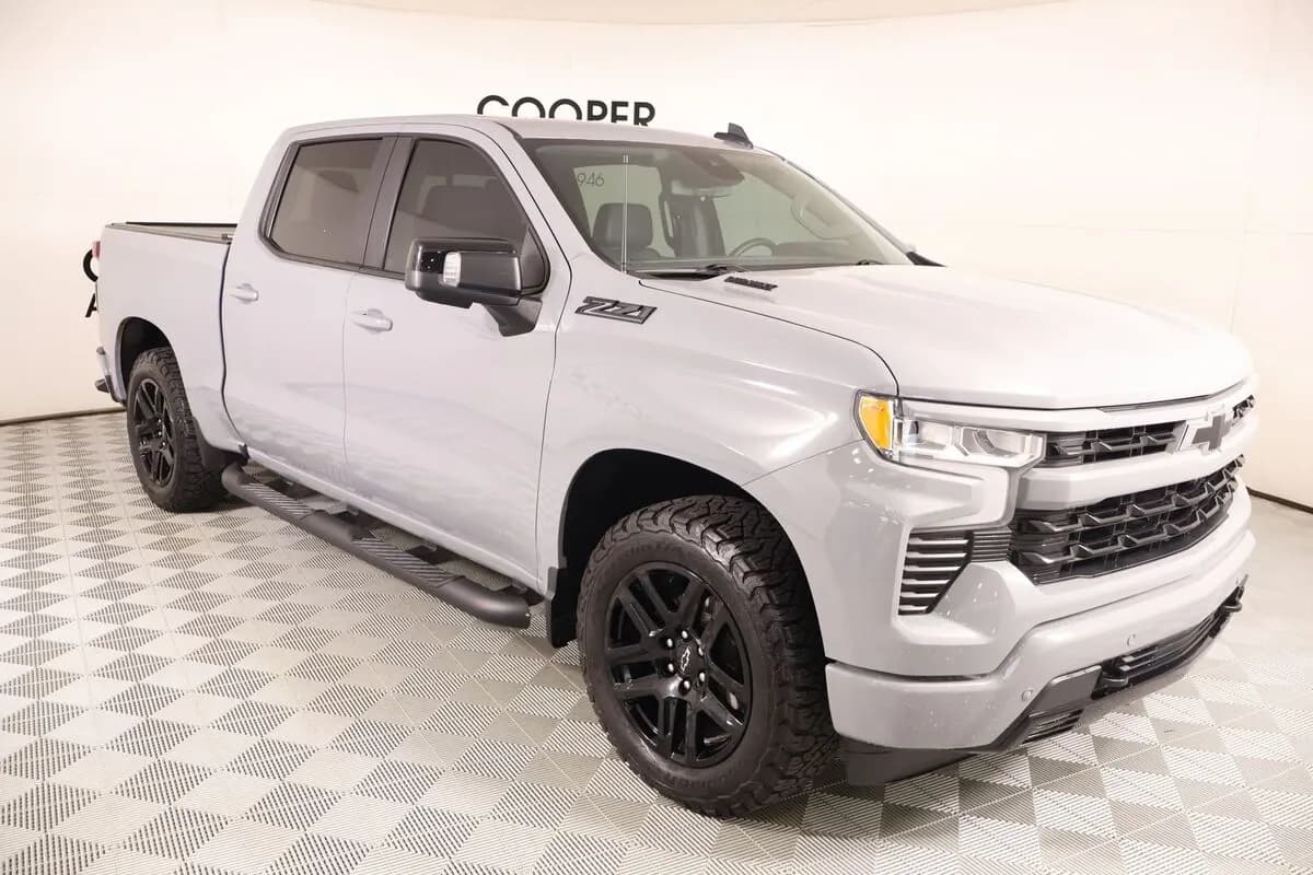 2025 Chevrolet Silverado 1500 - Pickup