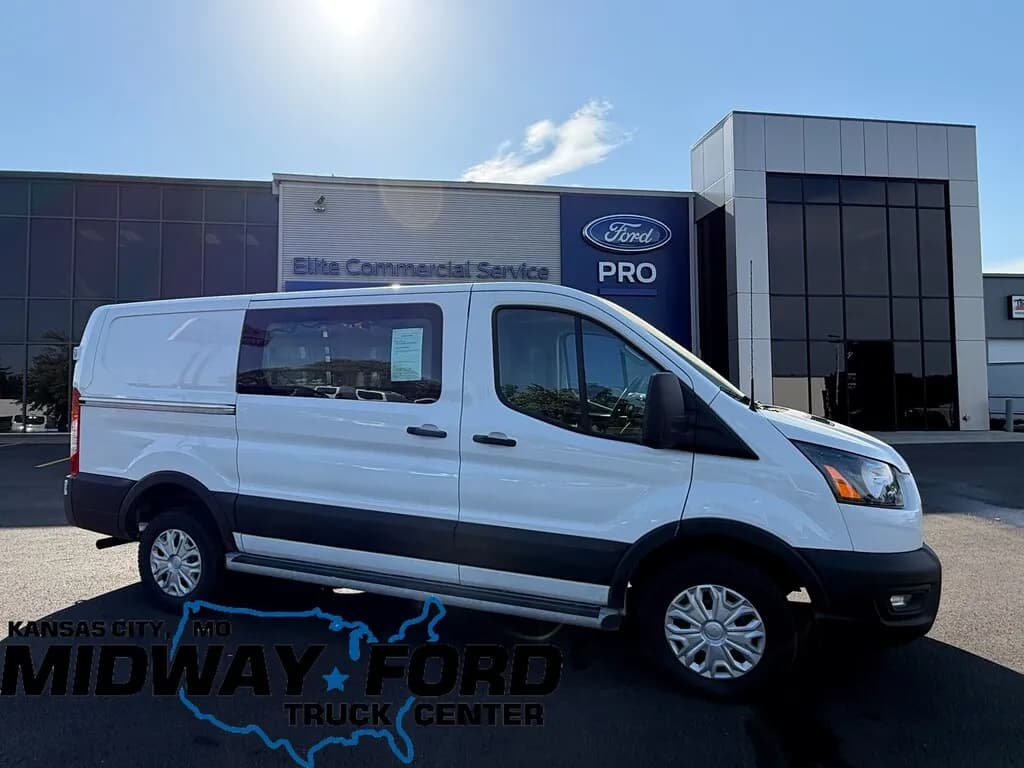 2024 Ford Transit-250 - Vans