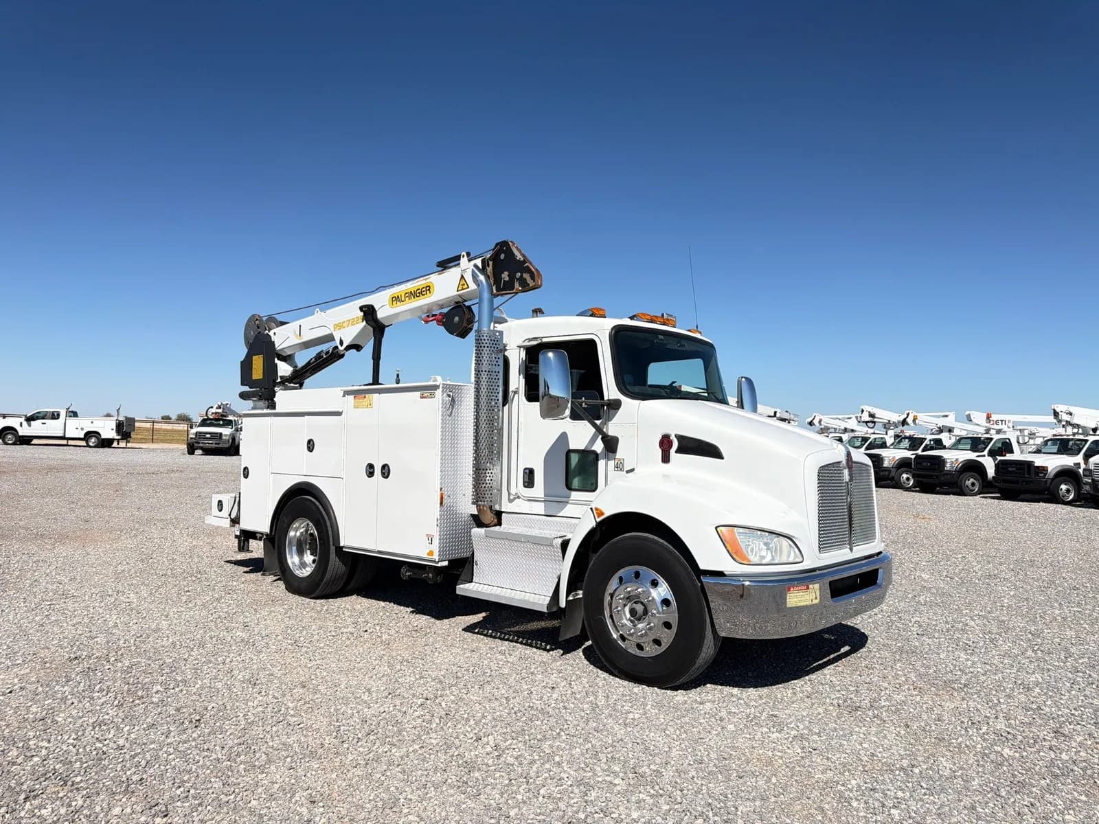 2013 Kenworth T370 - Crane