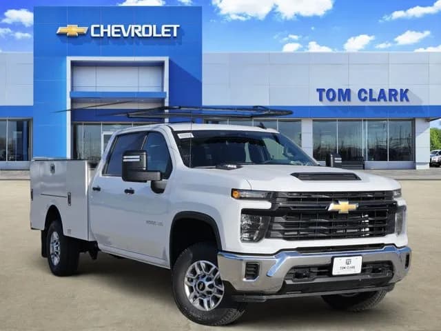 2026 Chevrolet Silverado 2500 Crew Cab - Chassis