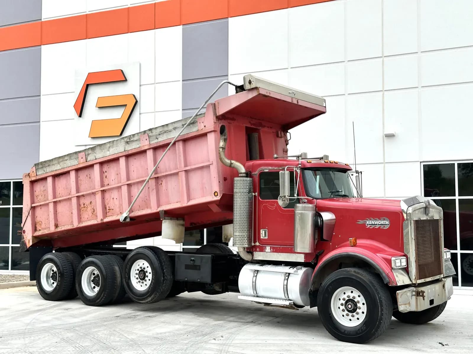2001 Kenworth W900 - Dump