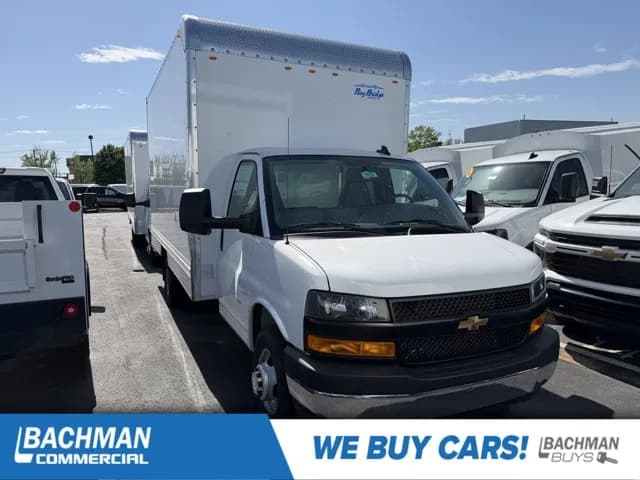 2026 Chevrolet Express 3500 - Box