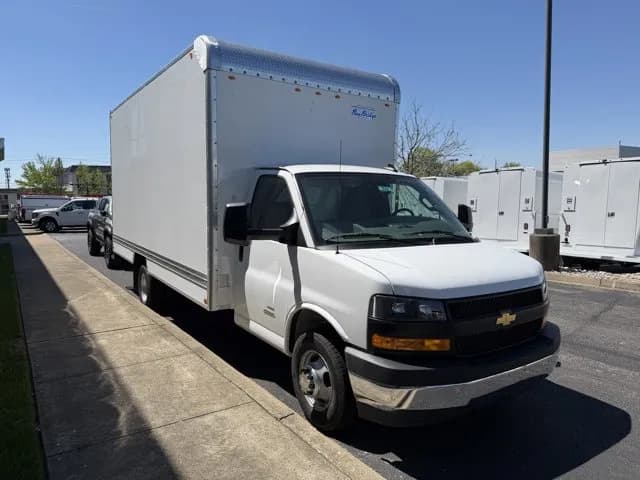 2026 Chevrolet Express 4500 - Box