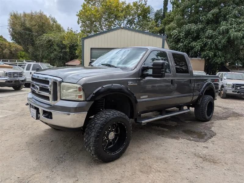 2005 Ford F-250 SD - Pickup