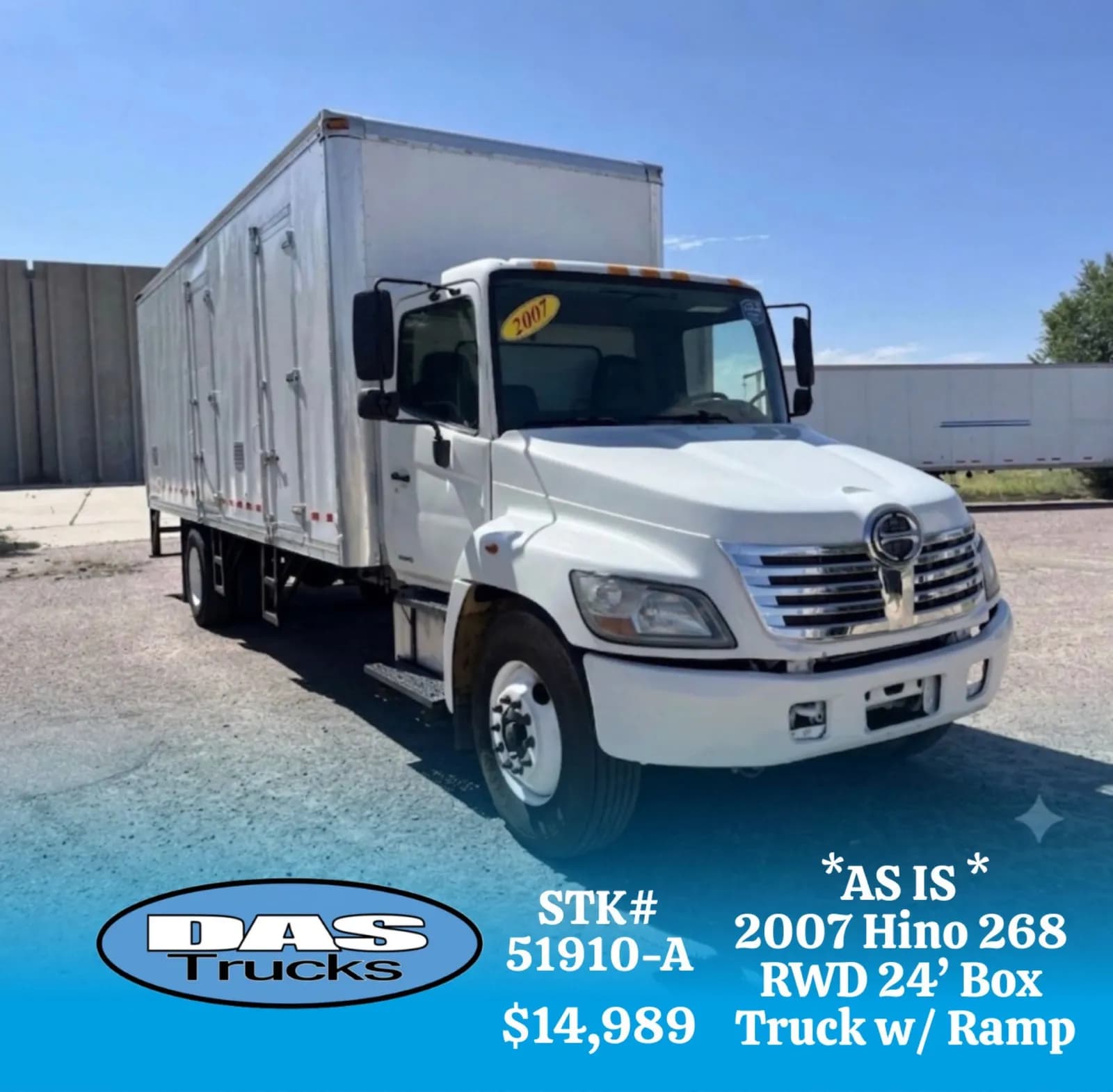 2007 Hino 268 24' - Box