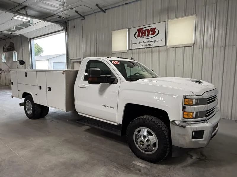 2017 Chevrolet Silverado 3500HD Chassis - Chassis