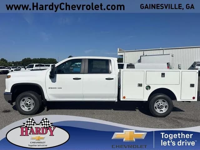 2026 Chevrolet Silverado 2500 Crew Cab - Chassis