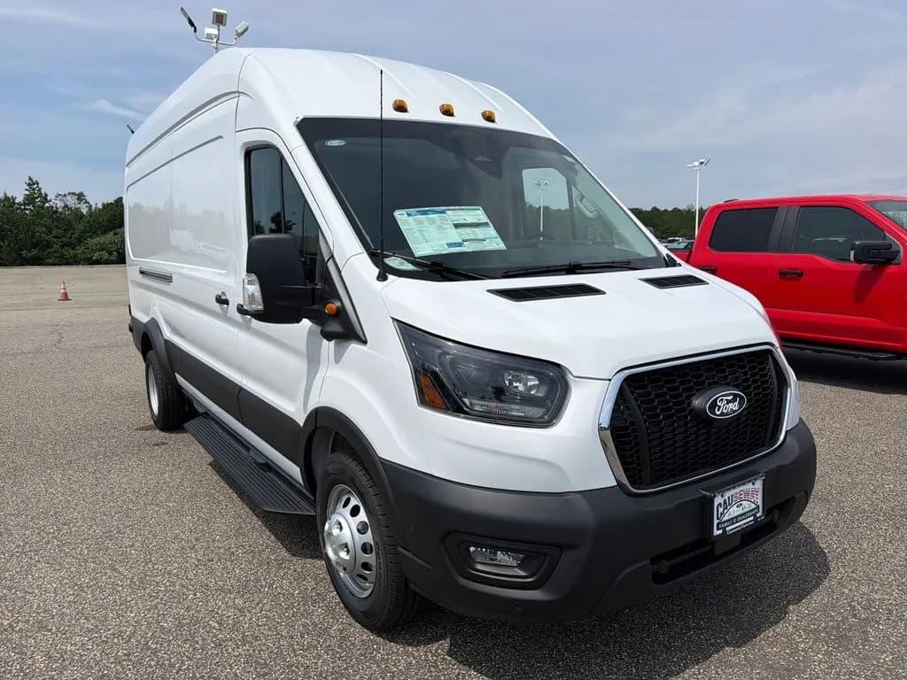 2026 Ford Transit 350 HD - Vans