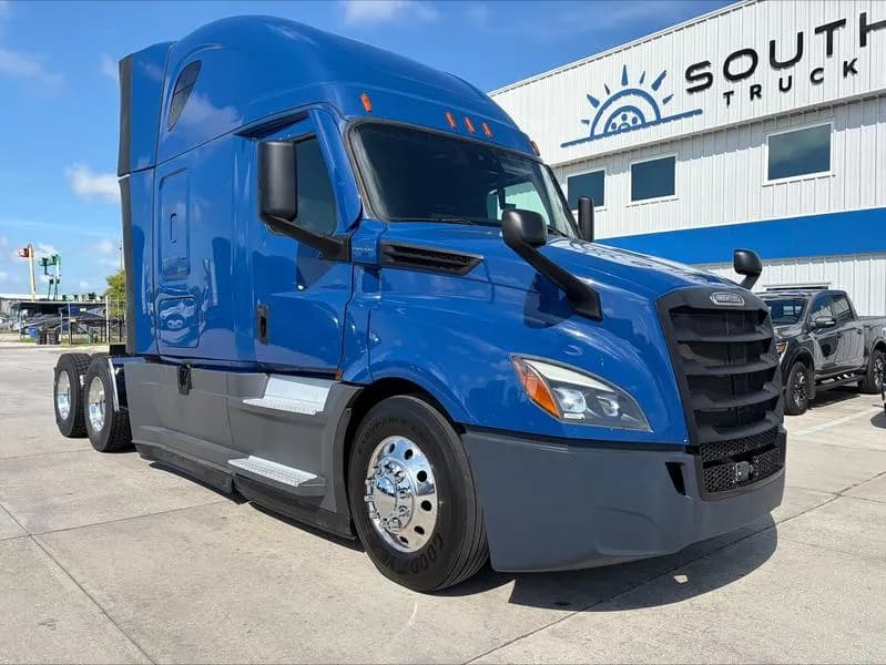 2022 Freightliner Cascadia