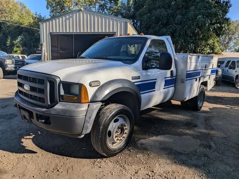 2007 Ford F-550 - Chassis
