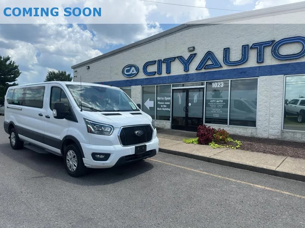 2023 Ford Transit Wagon T-350 - Vans