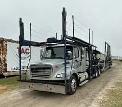 2019 FREIGHTLINER VAH64600 - Car Hauler Trucks