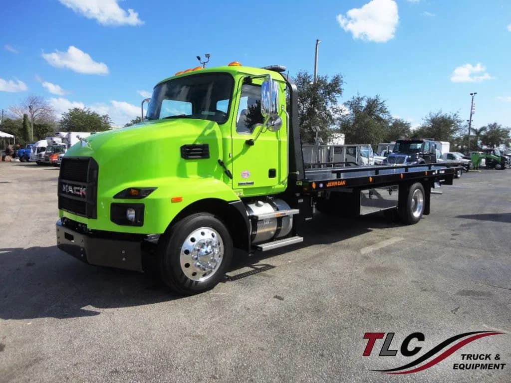 2022 Mack MD6 22FT - Tow