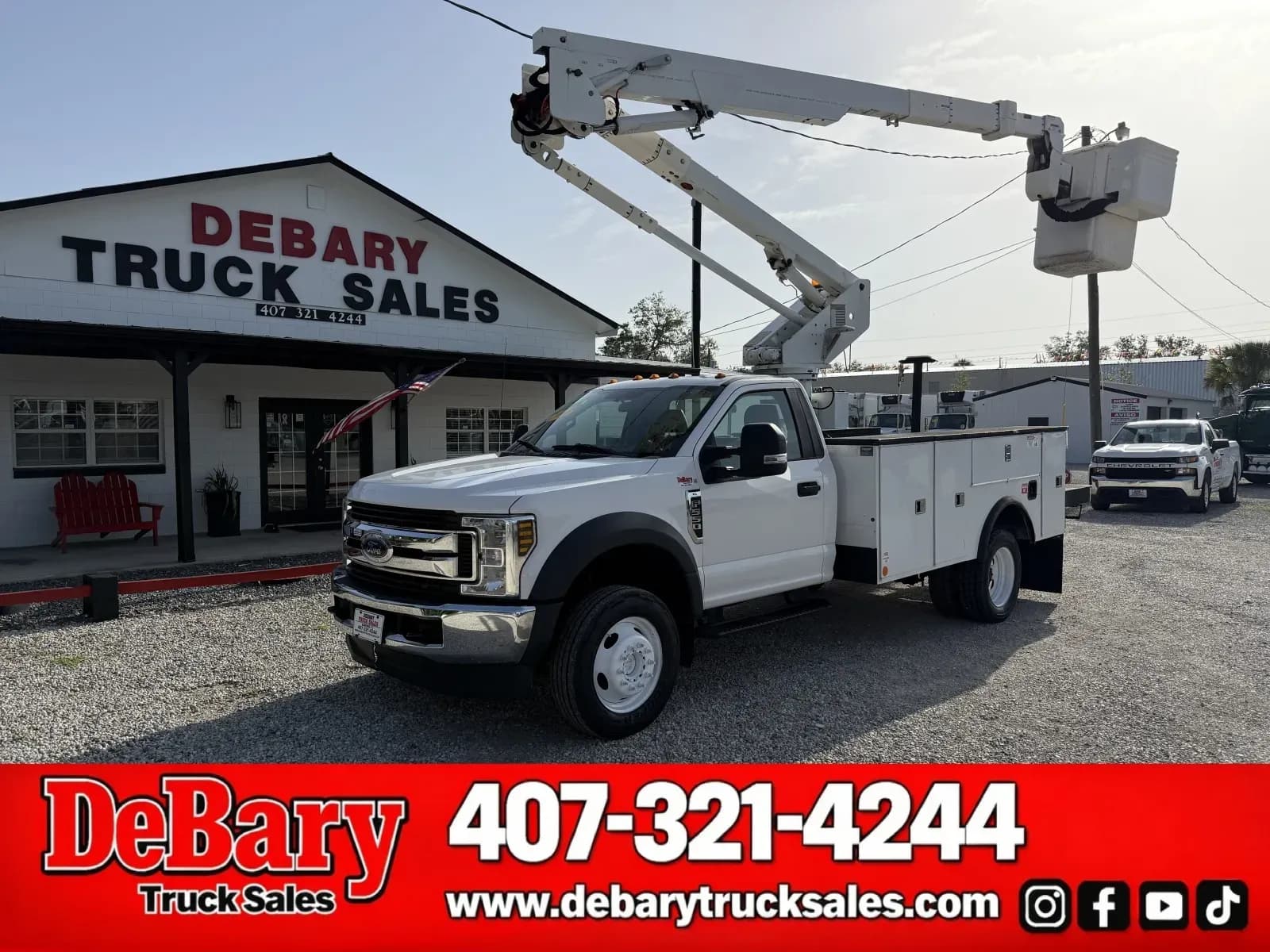2019 Ford F-550 Super Duty - Bucket