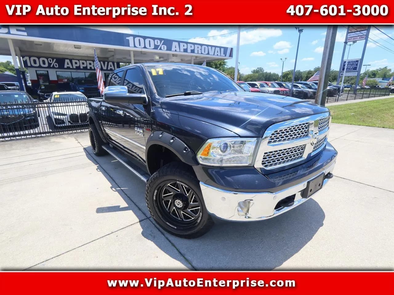2017 Ram 1500 Laramie - Pickup