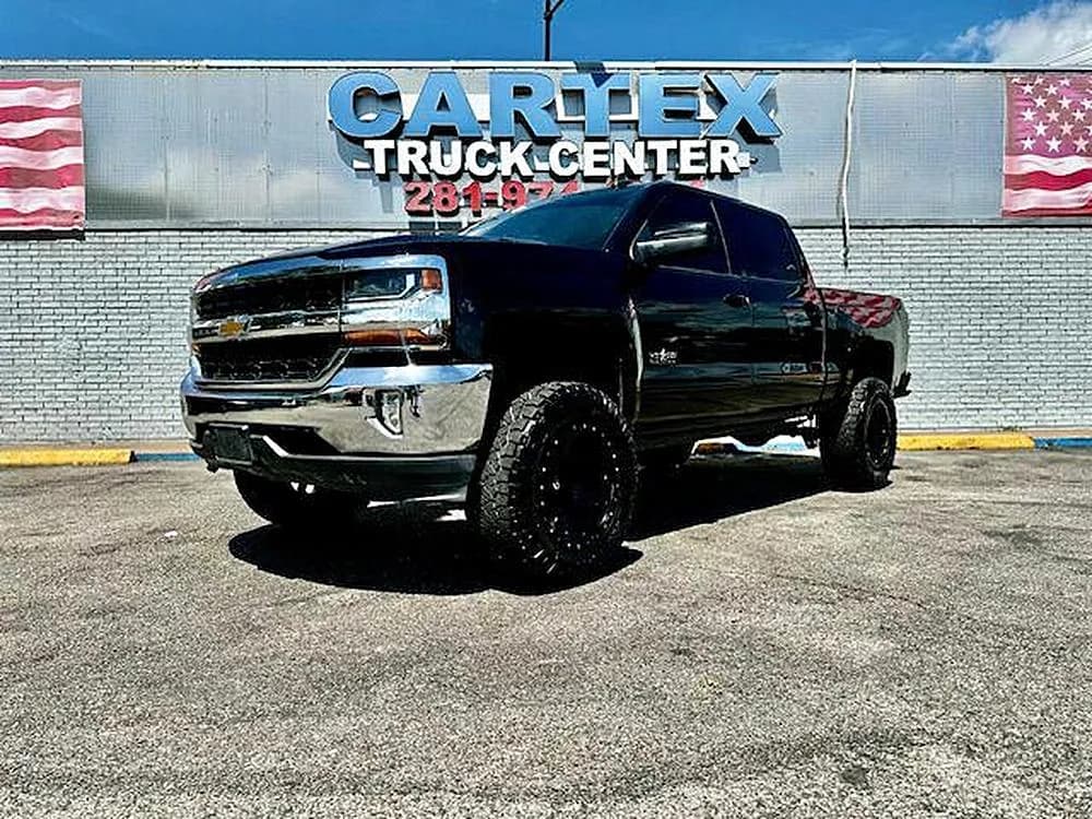 2017 Chevrolet SILVERADO 1500 - Pickup