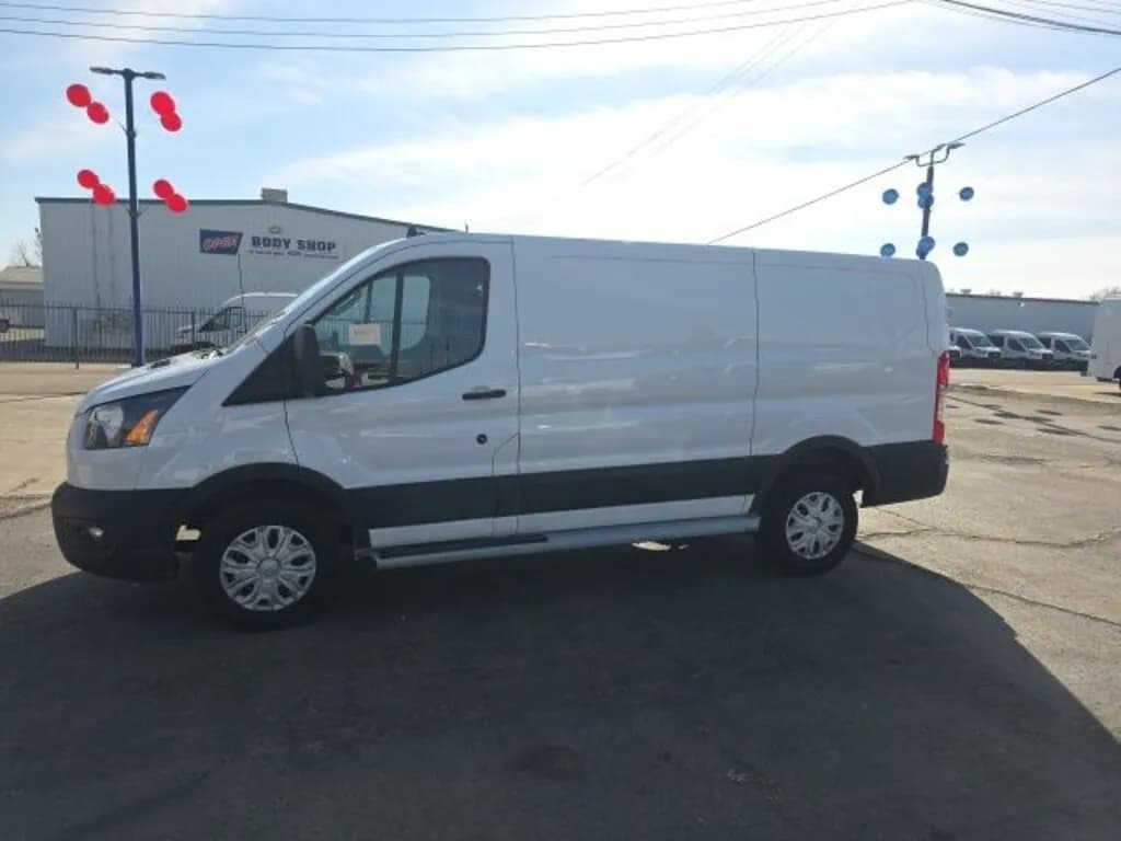 2024 Ford Transit-250 Cargo - Vans
