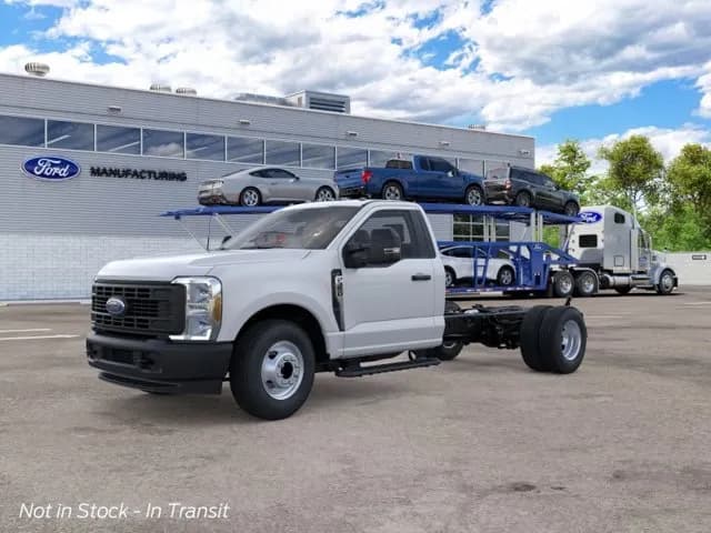 2026 Ford F-350 - Chassis