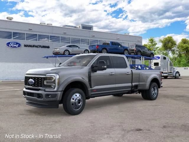 2026 Ford F-450 Crew Cab - Pickup