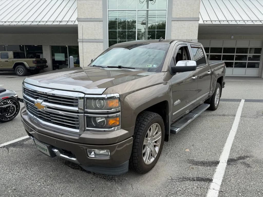 2014 Chevrolet Silverado 1500 Crew Cab - Pickup