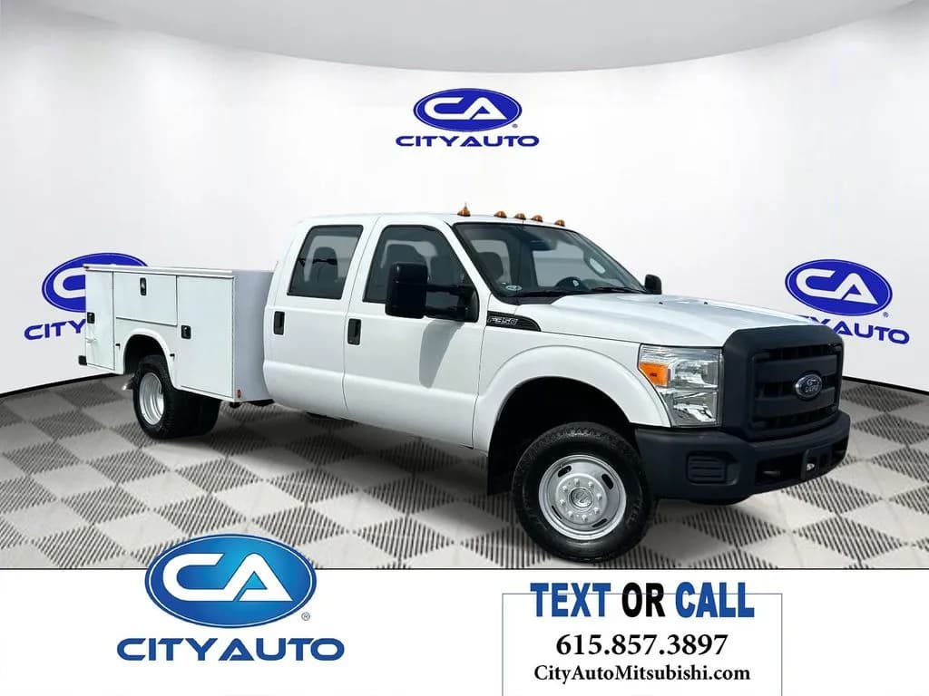 2015 Ford F-350 Super Duty Chassis - Chassis