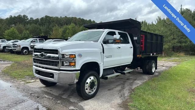 2026 Chevrolet Silverado 5500 Crew Cab - Dump