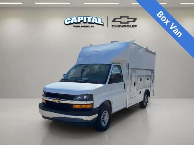 2026 Chevrolet Express 3500 - Box
