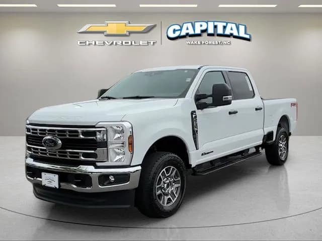 2025 Ford F-250 Crew Cab - Pickup