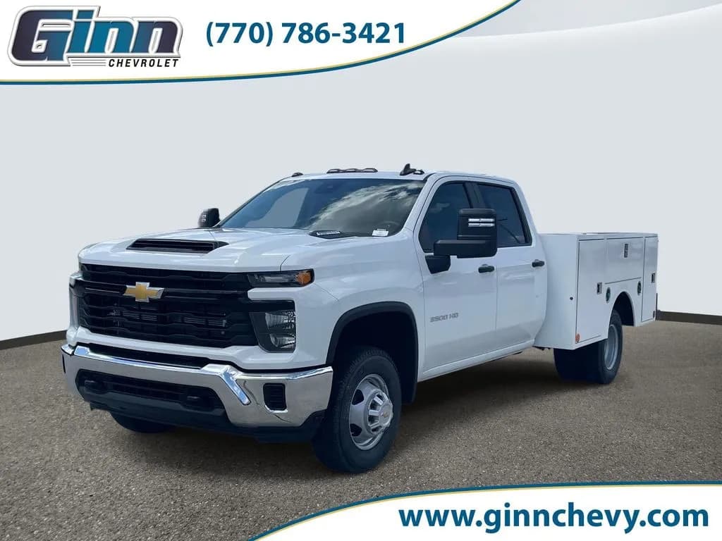 2026 Chevrolet Silverado 3500 Crew Cab - Chassis
