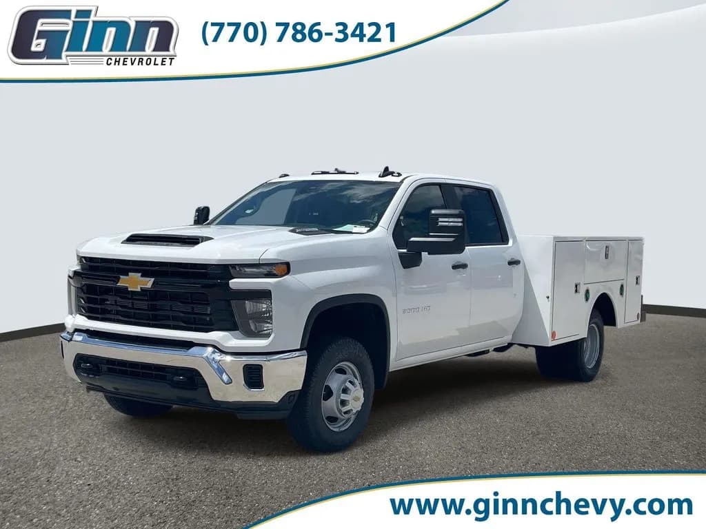 2026 Chevrolet Silverado 3500 Crew Cab - Chassis