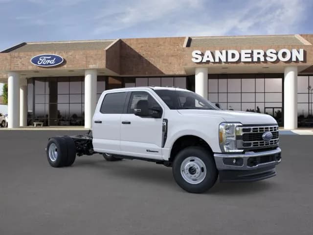 2026 Ford F-350 Crew Cab - Chassis