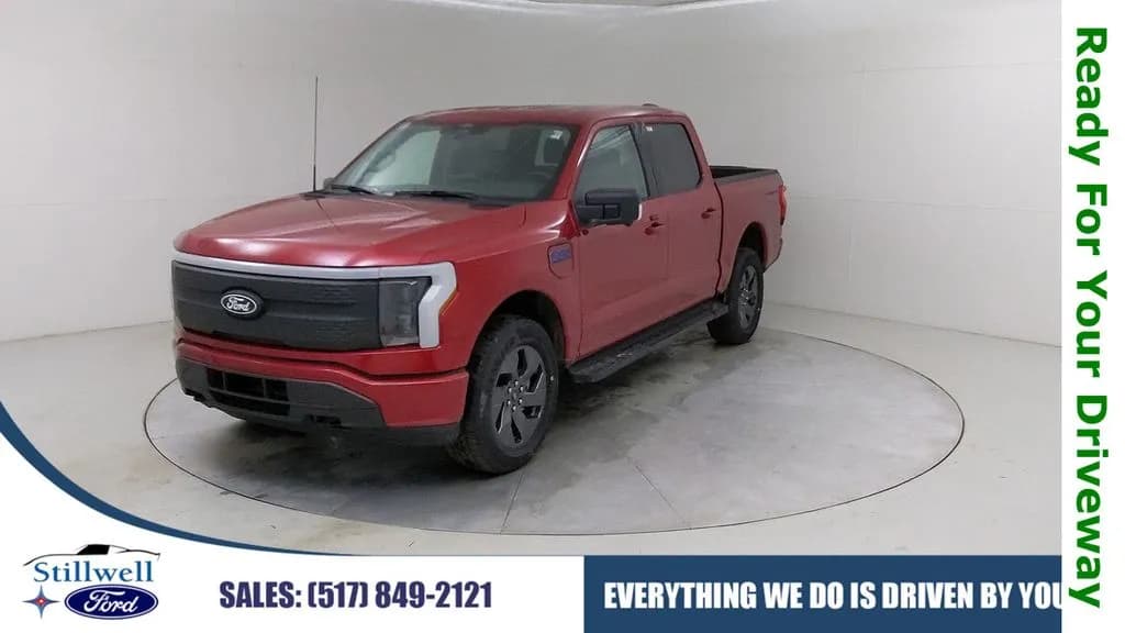 2025 Ford F-150 Lightning Flash - Pickup