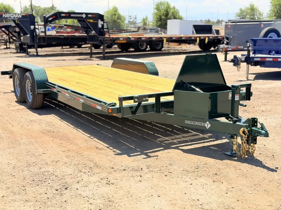 2027 DIAMOND T TRAILERS MFG. CO. Diamond T Trailers Mfg. Co - Car Hauler Trucks