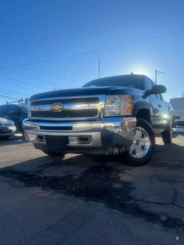 2013 Chevrolet SILVERADO 1500 EXTENDED CAB - Pickup