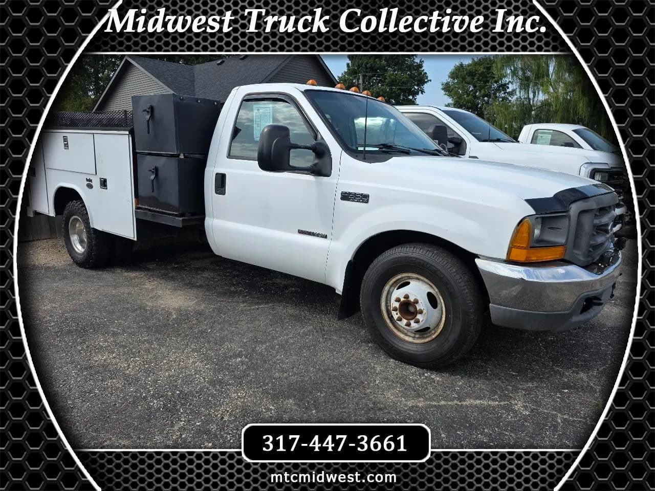 1999 Ford F-350 SD XL Reg Cab - Chassis