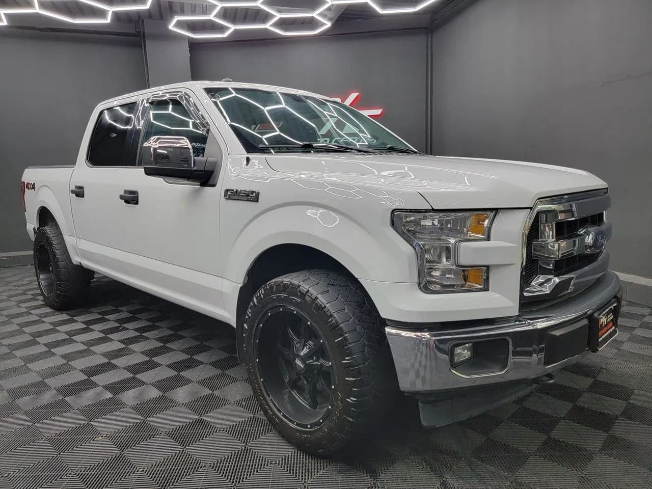 2017 Ford F-150 - Pickup