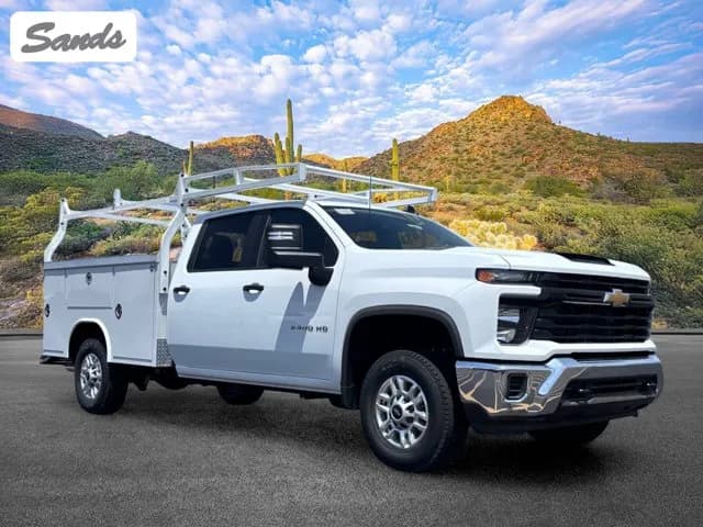 2026 Chevrolet Silverado 2500 Crew Cab - Chassis