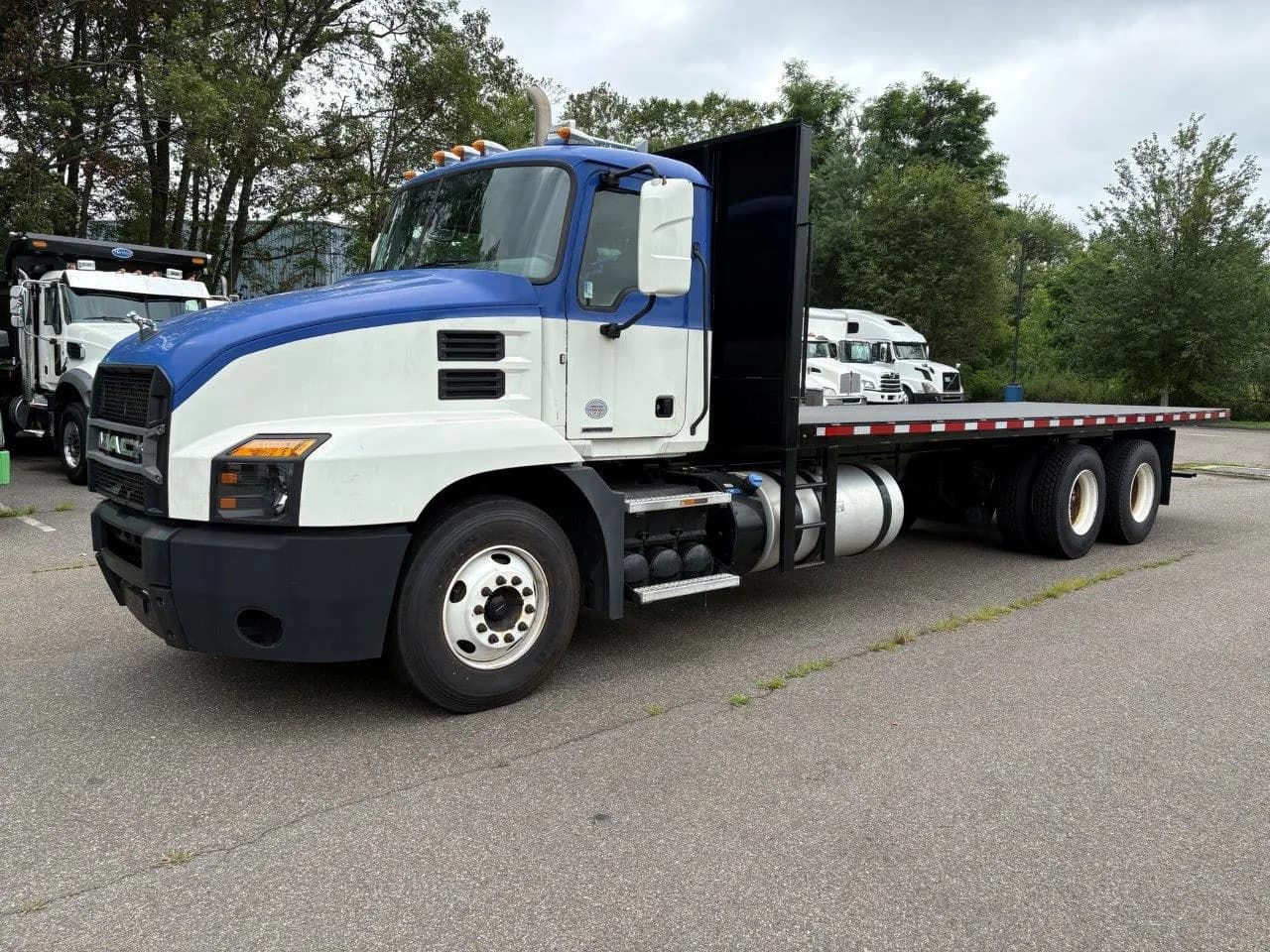 2019 Mack AN64