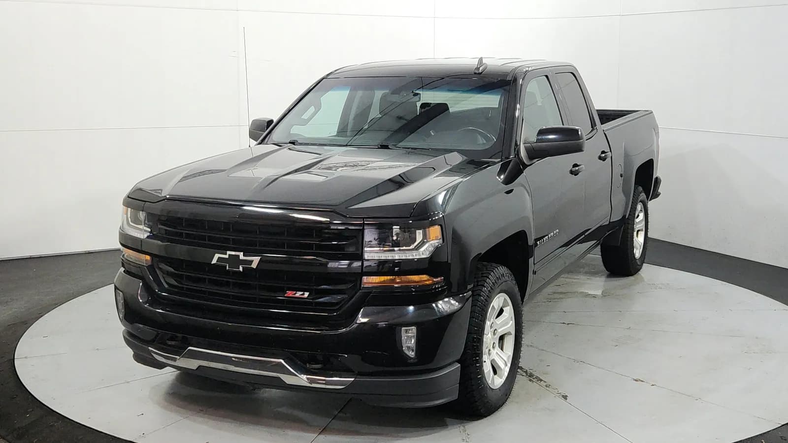 2018 Chevrolet Silverado 1500 LT - Pickup